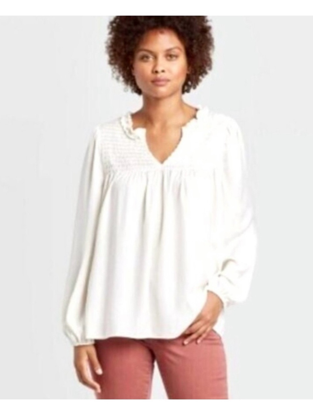 Knox Rose Cream Smocked and Lace Long Sleeve Peasant Blouse. Size large.